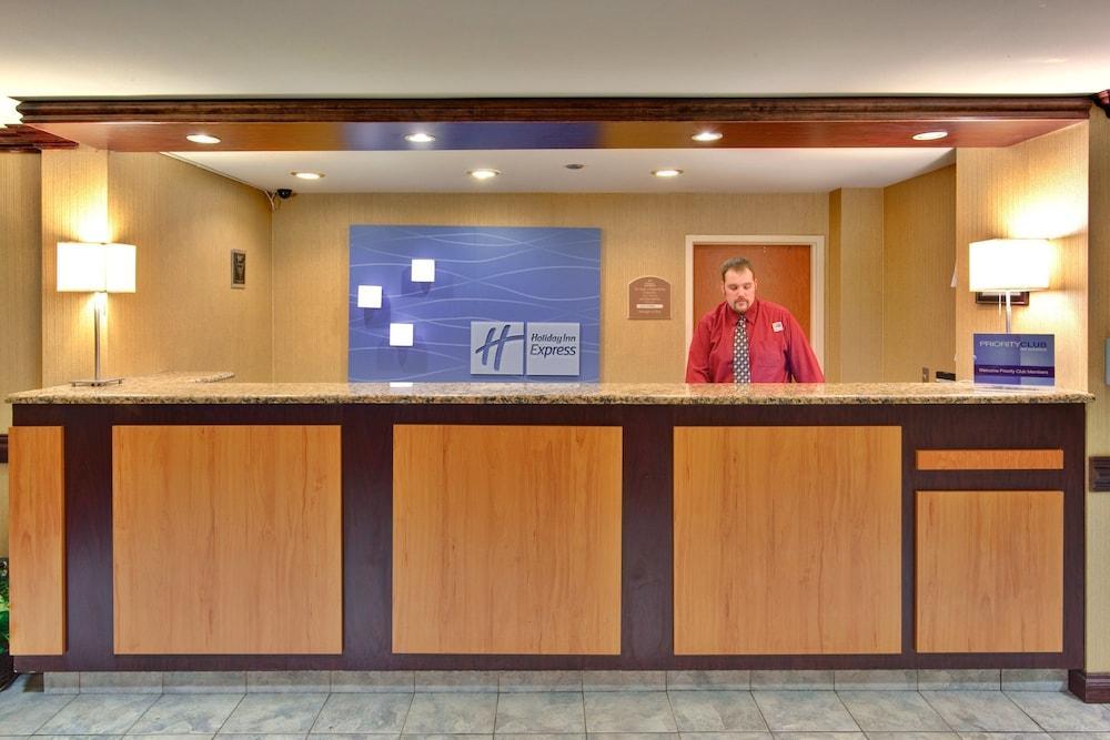 Holiday Inn Express Flint-Campus Area By Ihg Luaran gambar