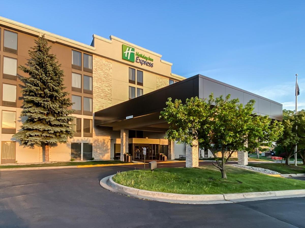 Holiday Inn Express Flint-Campus Area By Ihg Luaran gambar