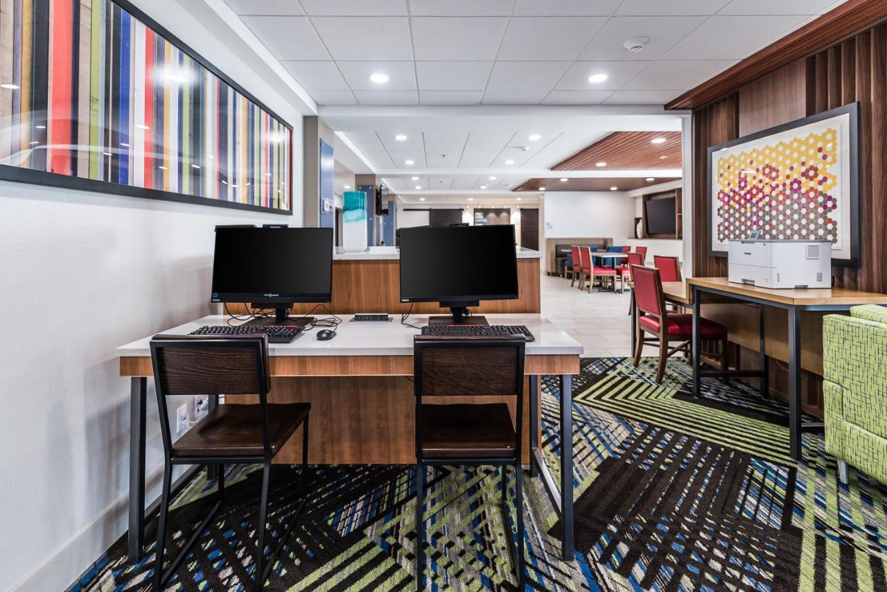 Holiday Inn Express Flint-Campus Area By Ihg Luaran gambar