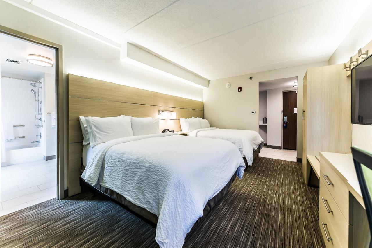 Holiday Inn Express Flint-Campus Area By Ihg Luaran gambar