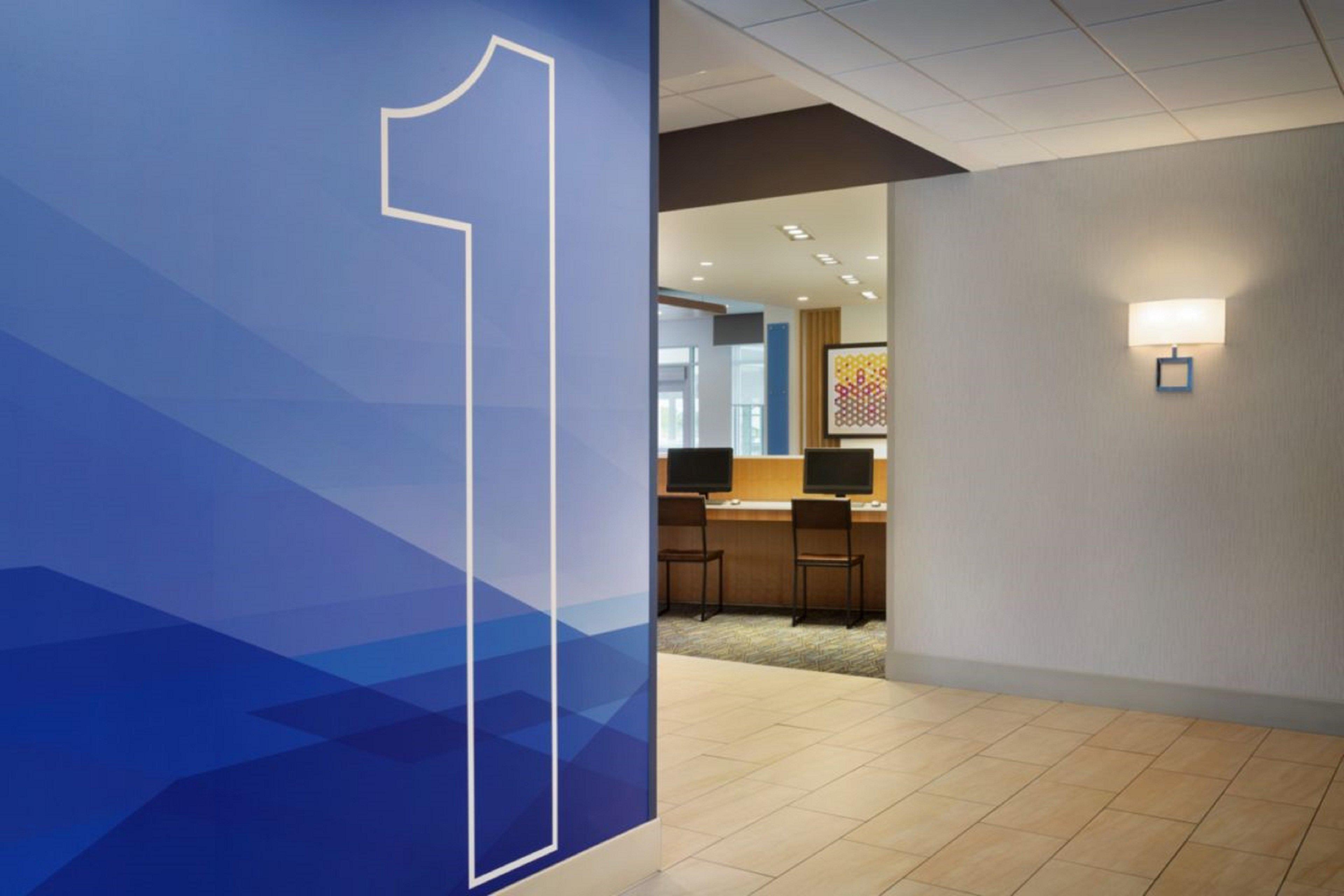 Holiday Inn Express Flint-Campus Area By Ihg Luaran gambar