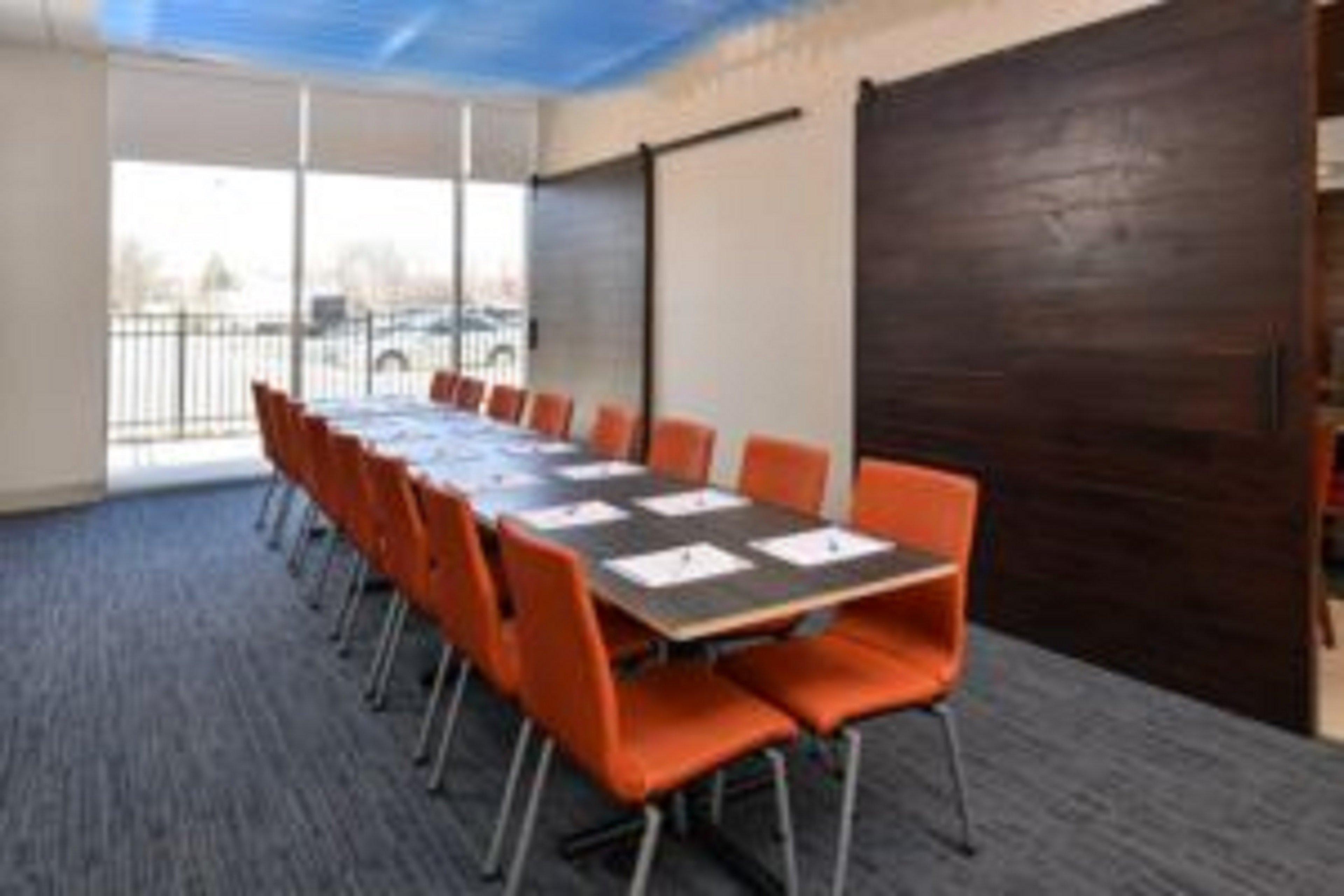 Holiday Inn Express Flint-Campus Area By Ihg Luaran gambar