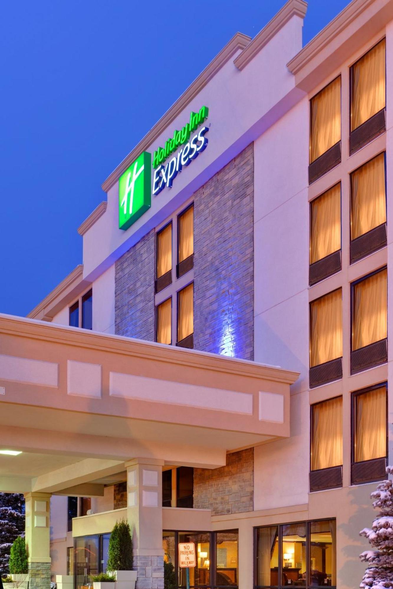 Holiday Inn Express Flint-Campus Area By Ihg Luaran gambar